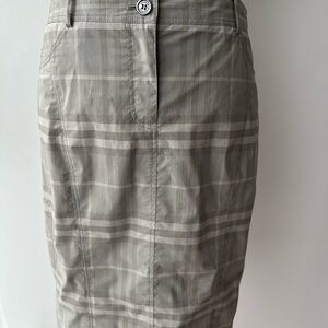 Burberry Check Gray Skirt